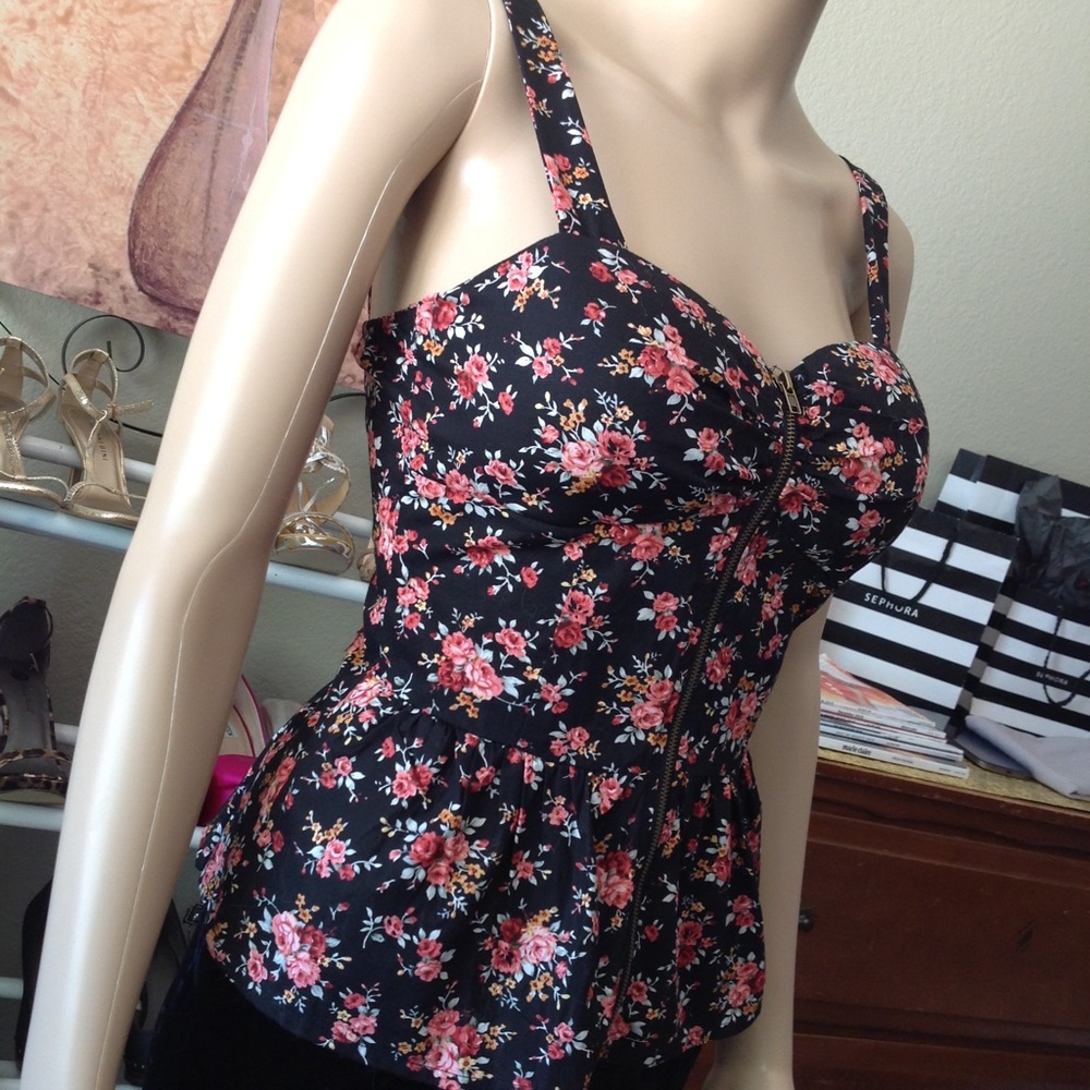 Gorgeous floral corset style top H021 - Picture 1 of 8